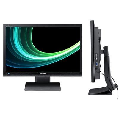 19" Wide 1440x900 Black